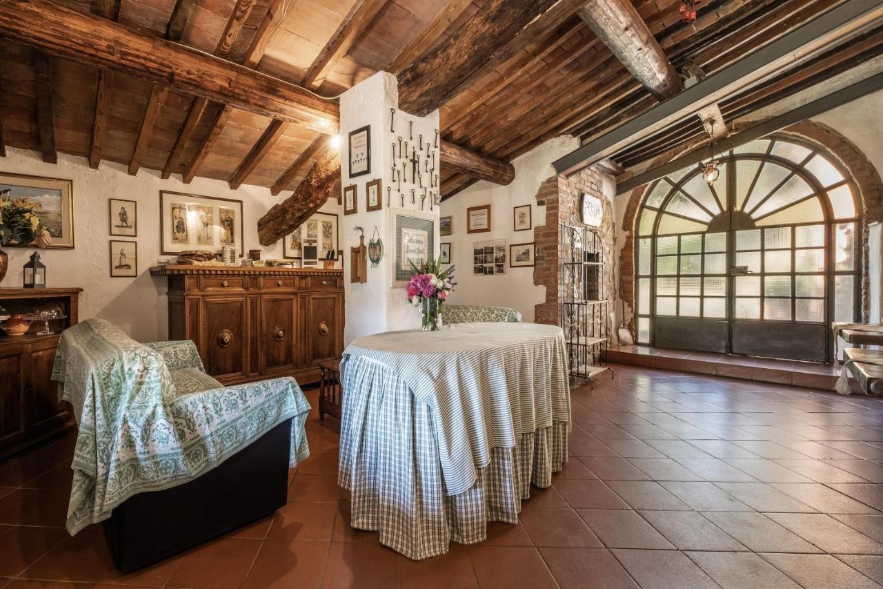 Podere La Montalla Radicofani Bagian luar foto