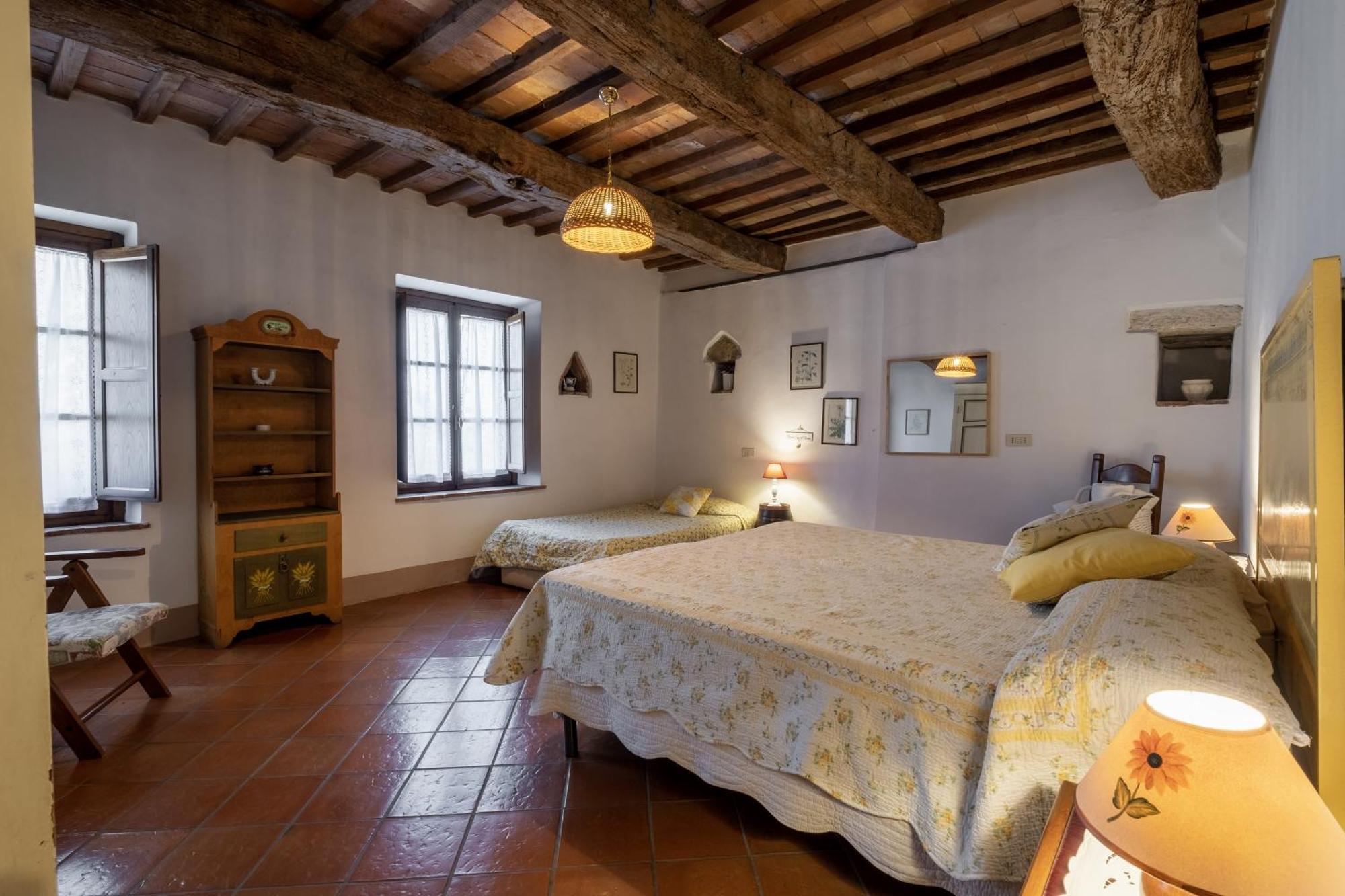 Podere La Montalla Radicofani Bagian luar foto